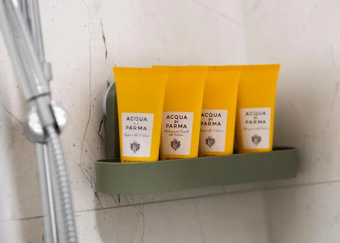 Pleasing Place Free Private Parking زادار