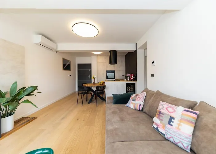 Pleasing Place Free Private Parking Appartamento Zara